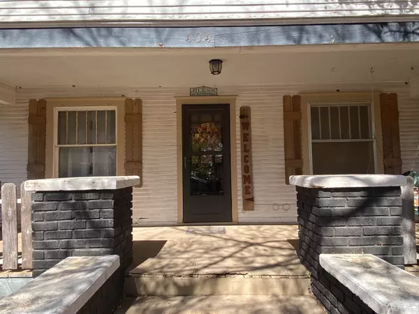 Fairmont, OK 73736,404 E Denver