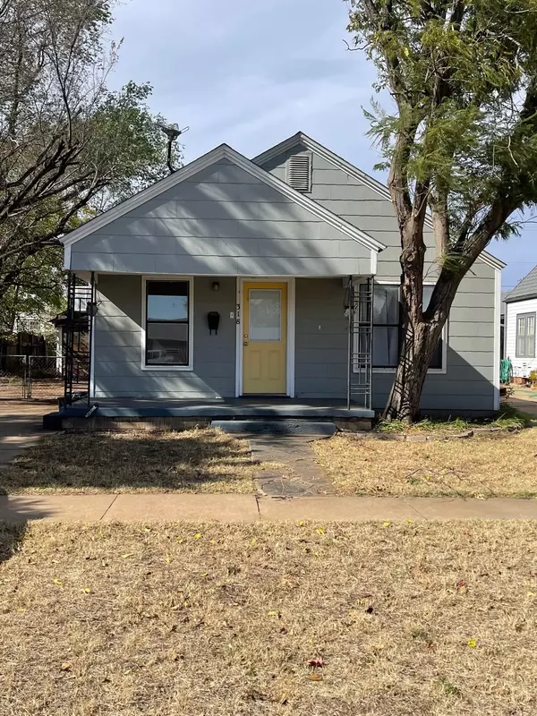Fairview, OK 73737,318 S Sixth
