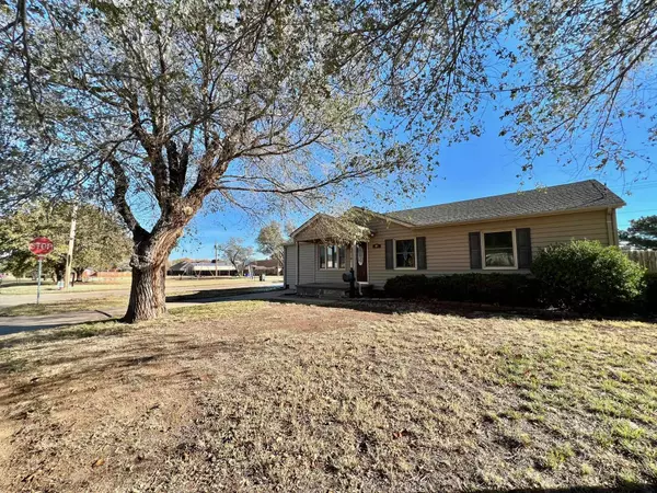 Fairview, OK 73737,810 N 8th