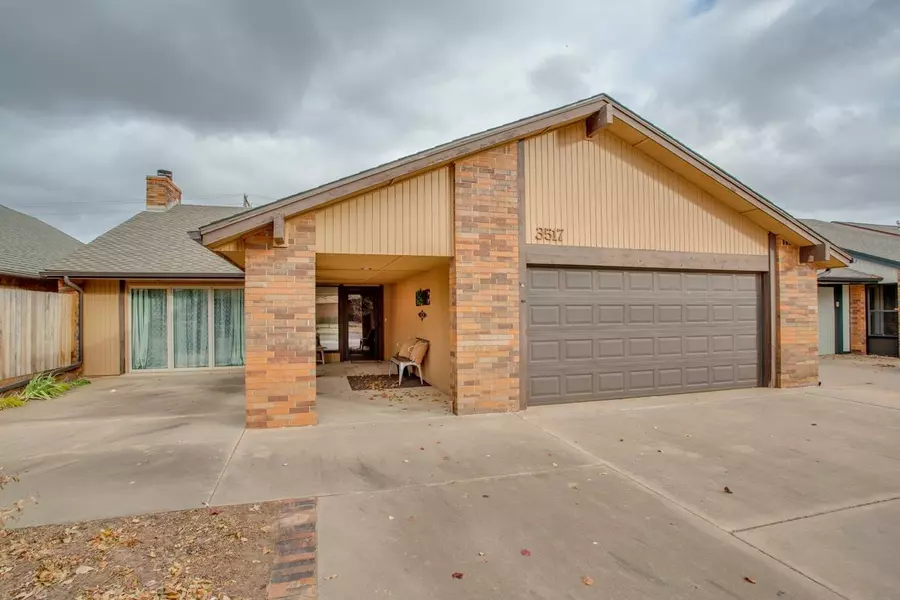 3517 Rockwood Rd, Enid, OK 73703