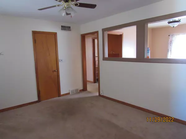 Enid, OK 73701,1602 N Adams