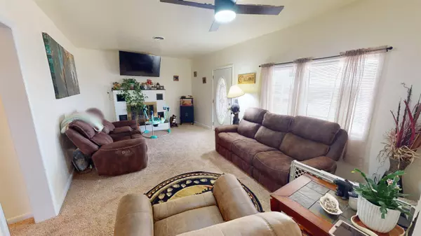 Shattuck, OK 73858,921 S Summer