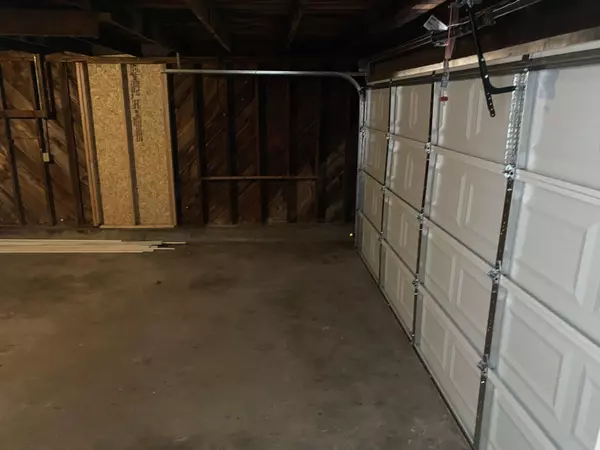 Enid, OK 73703,2006 N 4th