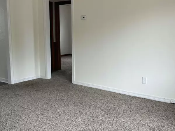 Enid, OK 73701,2214 E Eucalyptus Ave