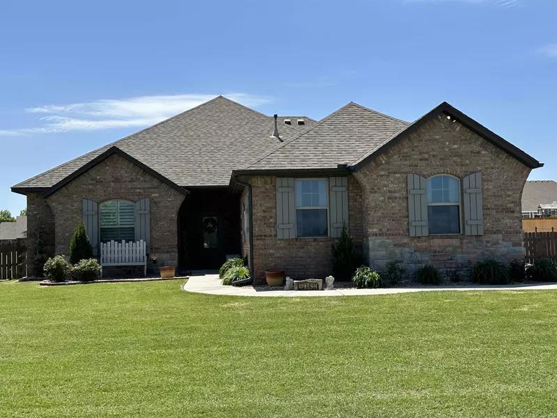 3613 Coyote Trail, Enid, OK 73703