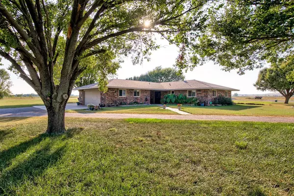 4630 S Covered Wagon Trl, Enid, OK 73701-8505
