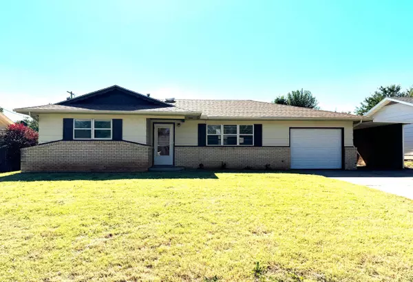 Woodward, OK 73801,2233 Oak Ave