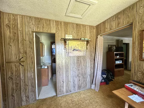 Woodward, OK 73801-3317,405 Maury St