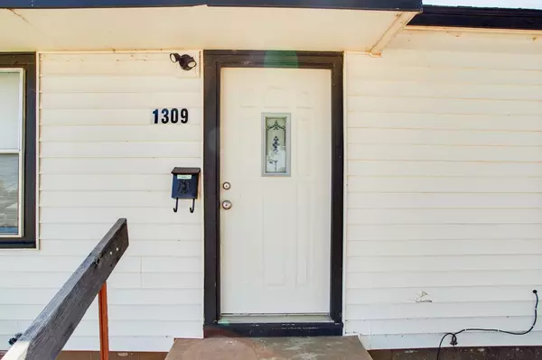 Enid, OK 73701,1309 N 16th