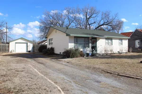 Shattuck, OK 73858,308 S Santa Fe