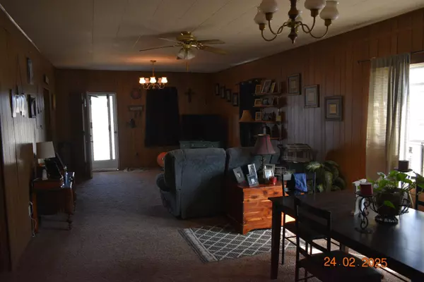 Gage, OK 73843-0000,300 N Main