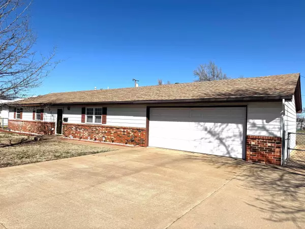 Woodward, OK 73801,714 23rd St