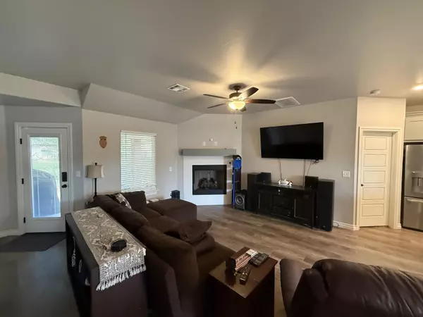 Perry, OK 73077,1205 Coffey Dr