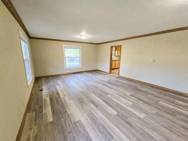 Enid, OK 73701,2822 N Jefferson
