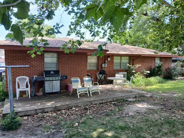 Enid, OK 73703,1606 Chickasaw