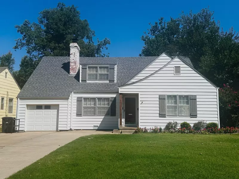 1512 Indian Dr, Enid, OK 73703