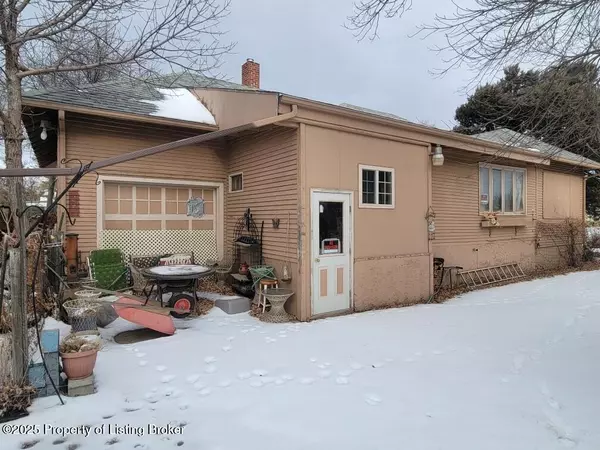 Lemmon, SD 57638,4th