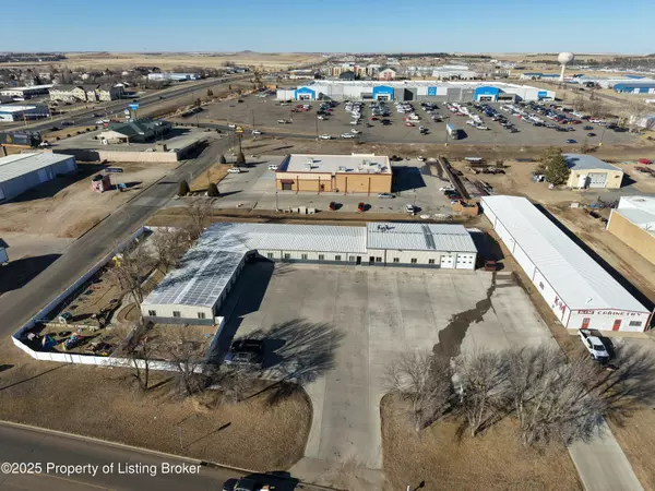 Dickinson, ND 58601,161 21st ST Street