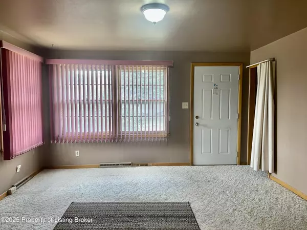 Dickinson, ND 58601,58 B AVE Avenue