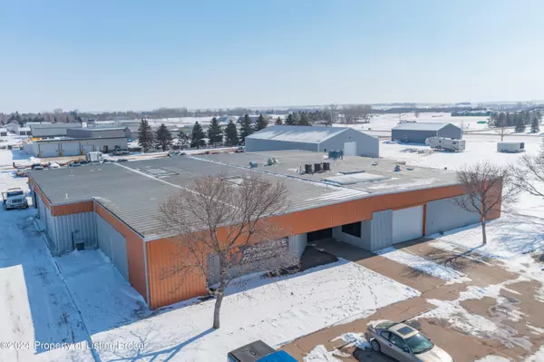 108 12th AVE Avenue, Hazen, ND 58545
