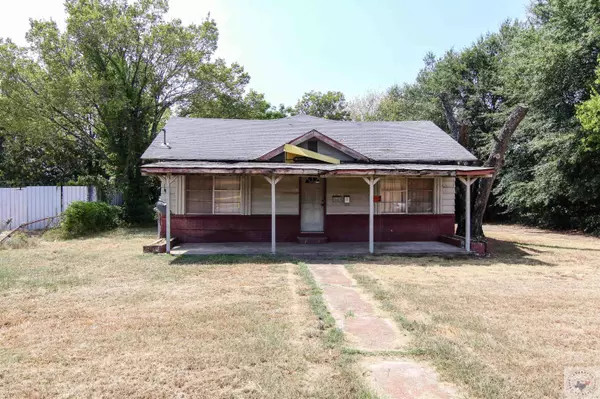 215 Reading Ave, Texarkana, TX 75501