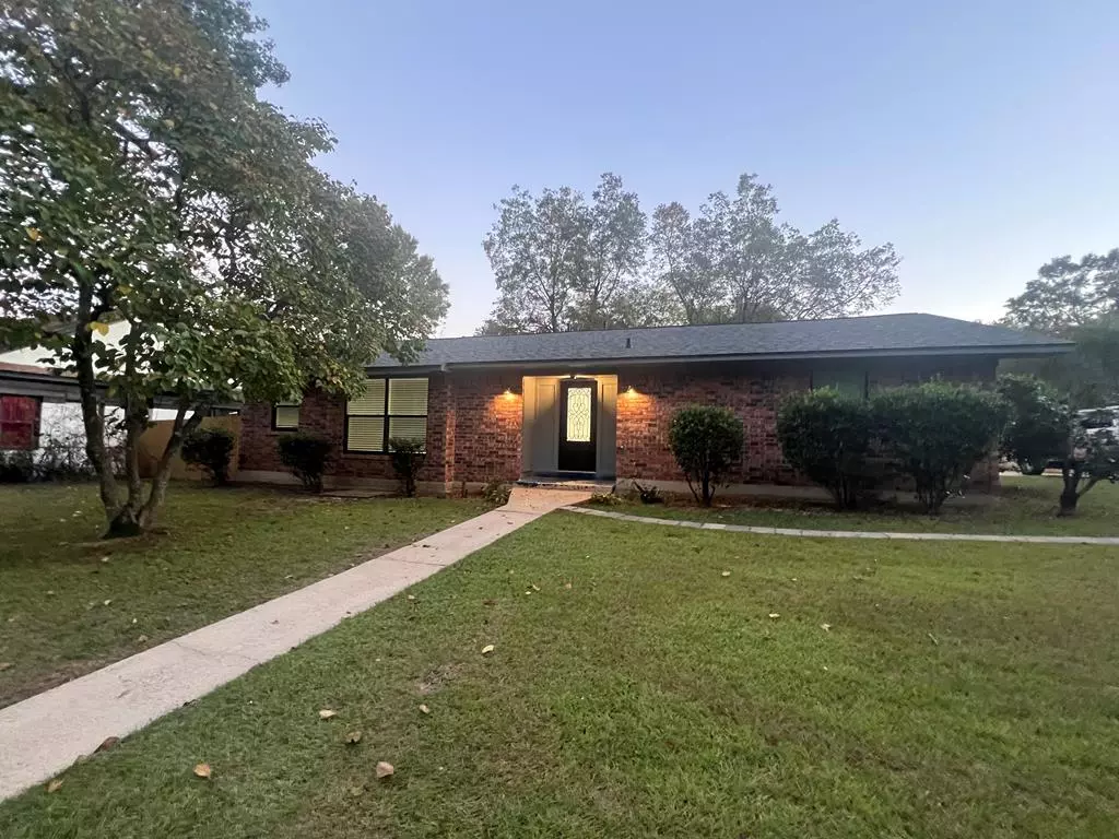 Texarkana, AR 71854,606 28th