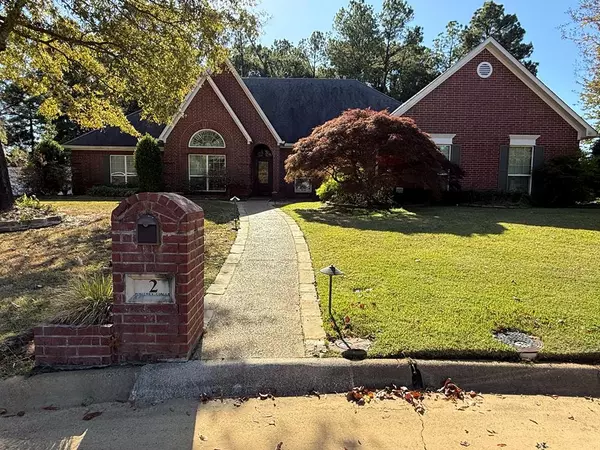 2 Whitney Circle, Texarkana, TX 75503