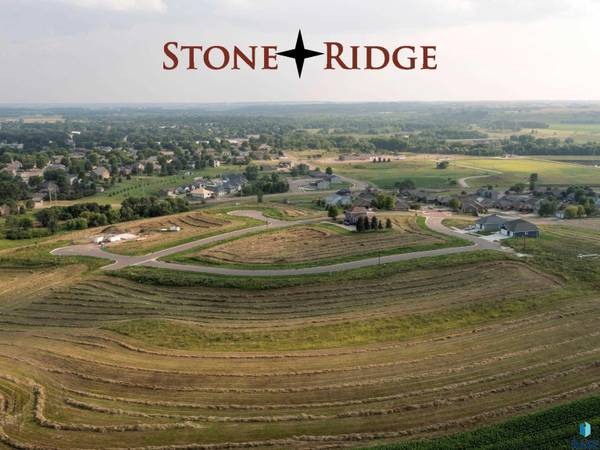 213 E Stone St, Brandon, SD 57005