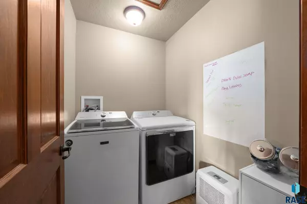 Renner, SD 57055,25757 Kiwanis Ave