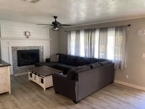 Page, AZ 86040,8 16th Ave