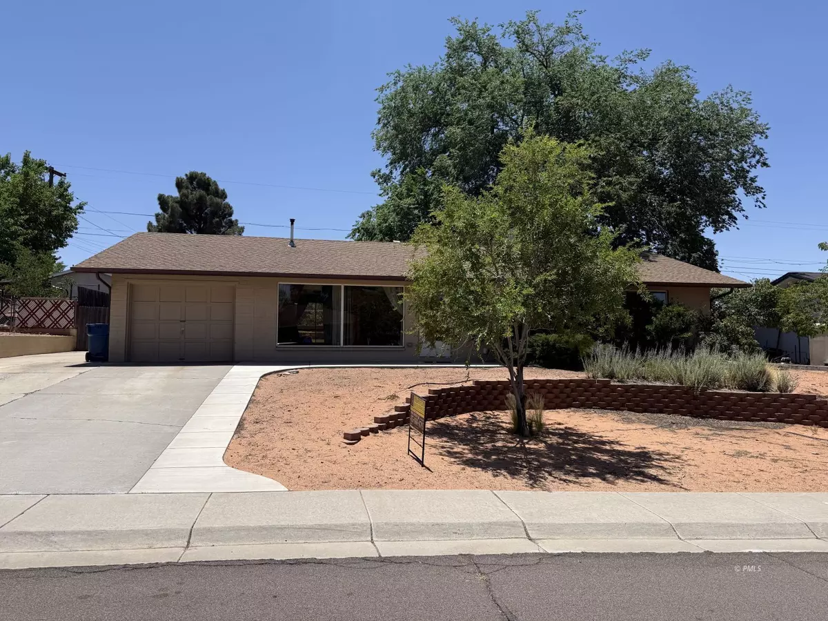 Page, AZ 86040,354 Elm St