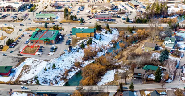 Whitefish, MT 59937,704 13th ST E