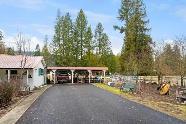 Troy, MT 59935,22 Center DR