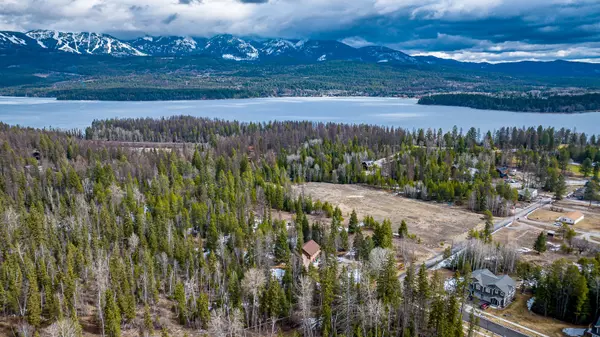Whitefish, MT 59937,271 Lake Park LN