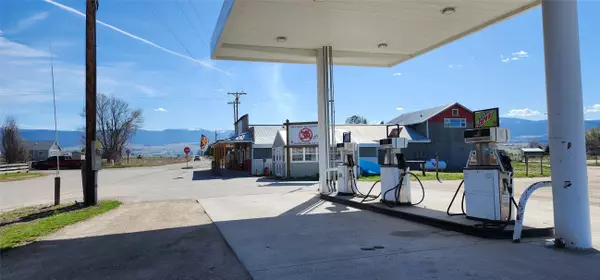 Stevensville, MT 59870,899 Three Mile Creek RD