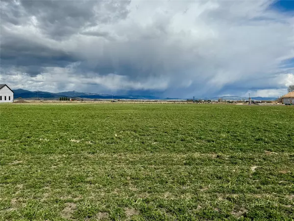 4460 Glass DR, Helena, MT 59602