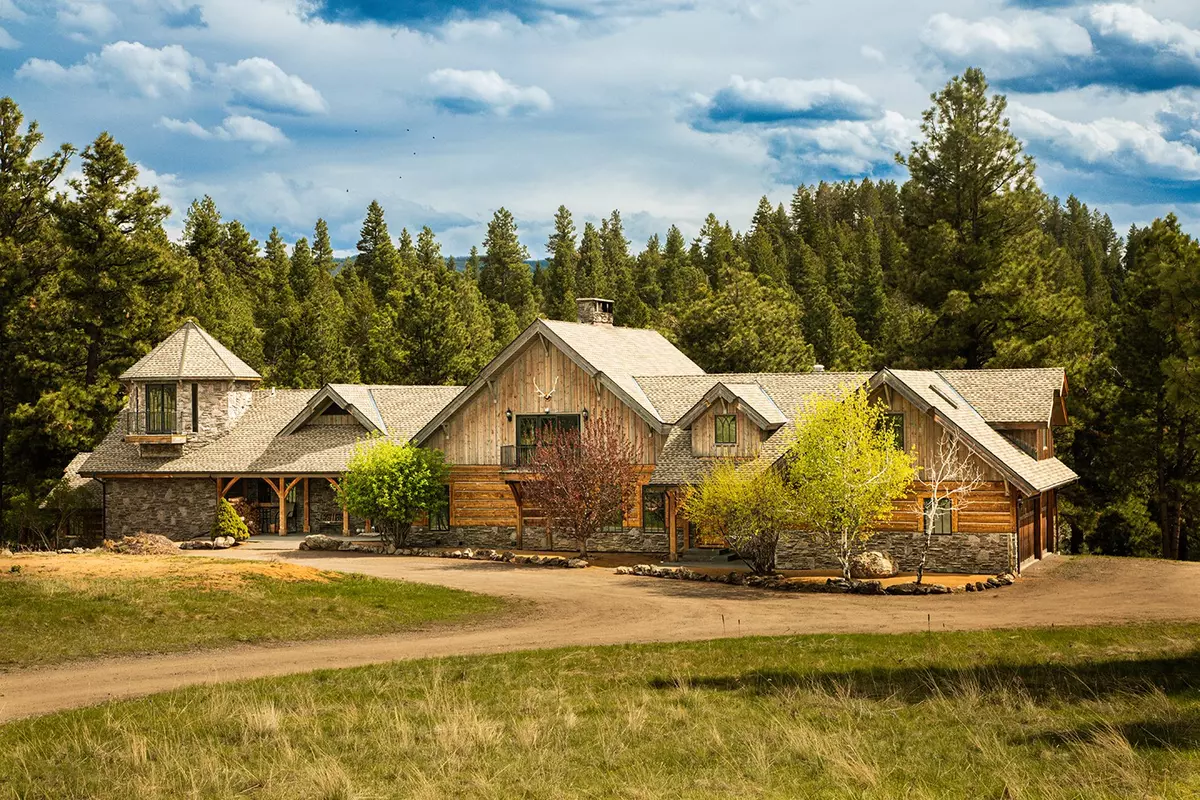 Clancy, MT 59634,220 Shady LN