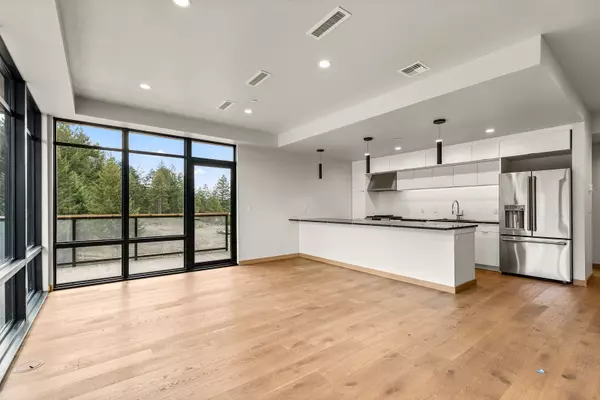Whitefish, MT 59937,86 Serpentine CIR #308