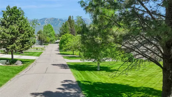 Whitefish, MT 59937,318 Fairway DR