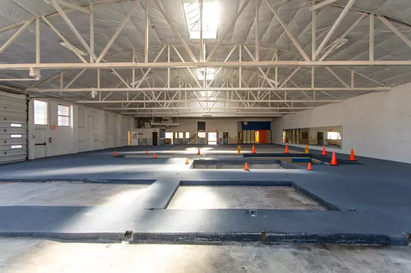 Great Falls, MT 59401,815-825 1st AVE N