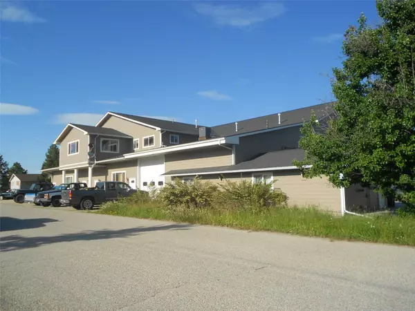 Hamilton, MT 59840,529/527 W River RD