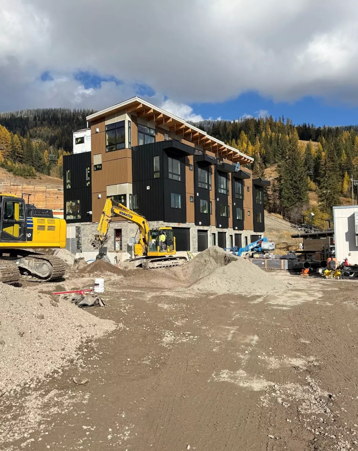 Whitefish, MT 59937,3900 Big Mountain RD #B105