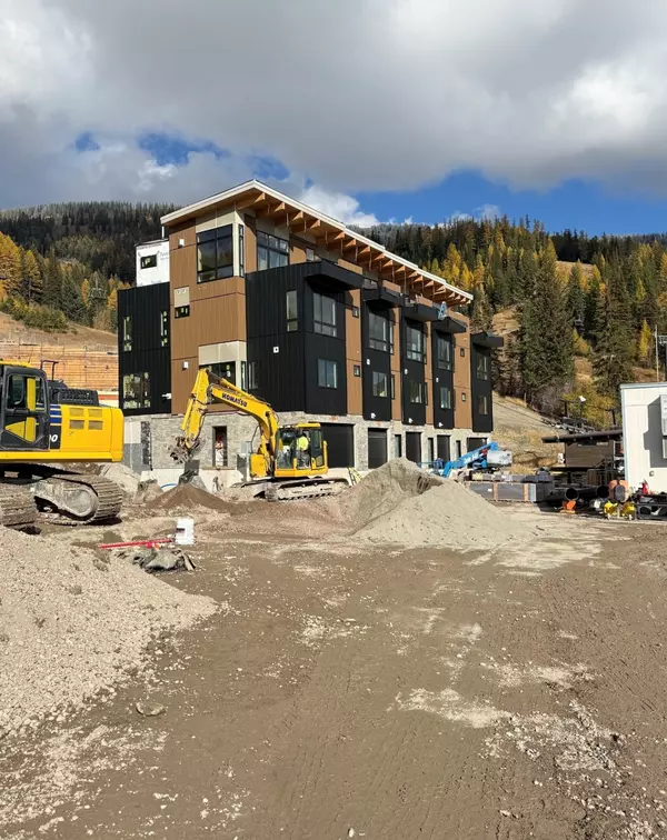 3900 Big Mountain RD #B105, Whitefish, MT 59937