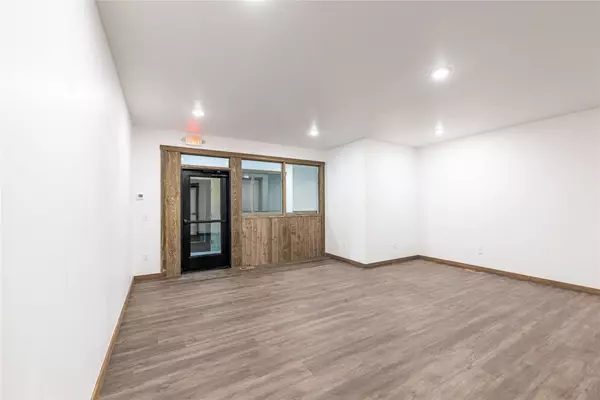Philipsburg, MT 59858,126 W Broadway ST #103