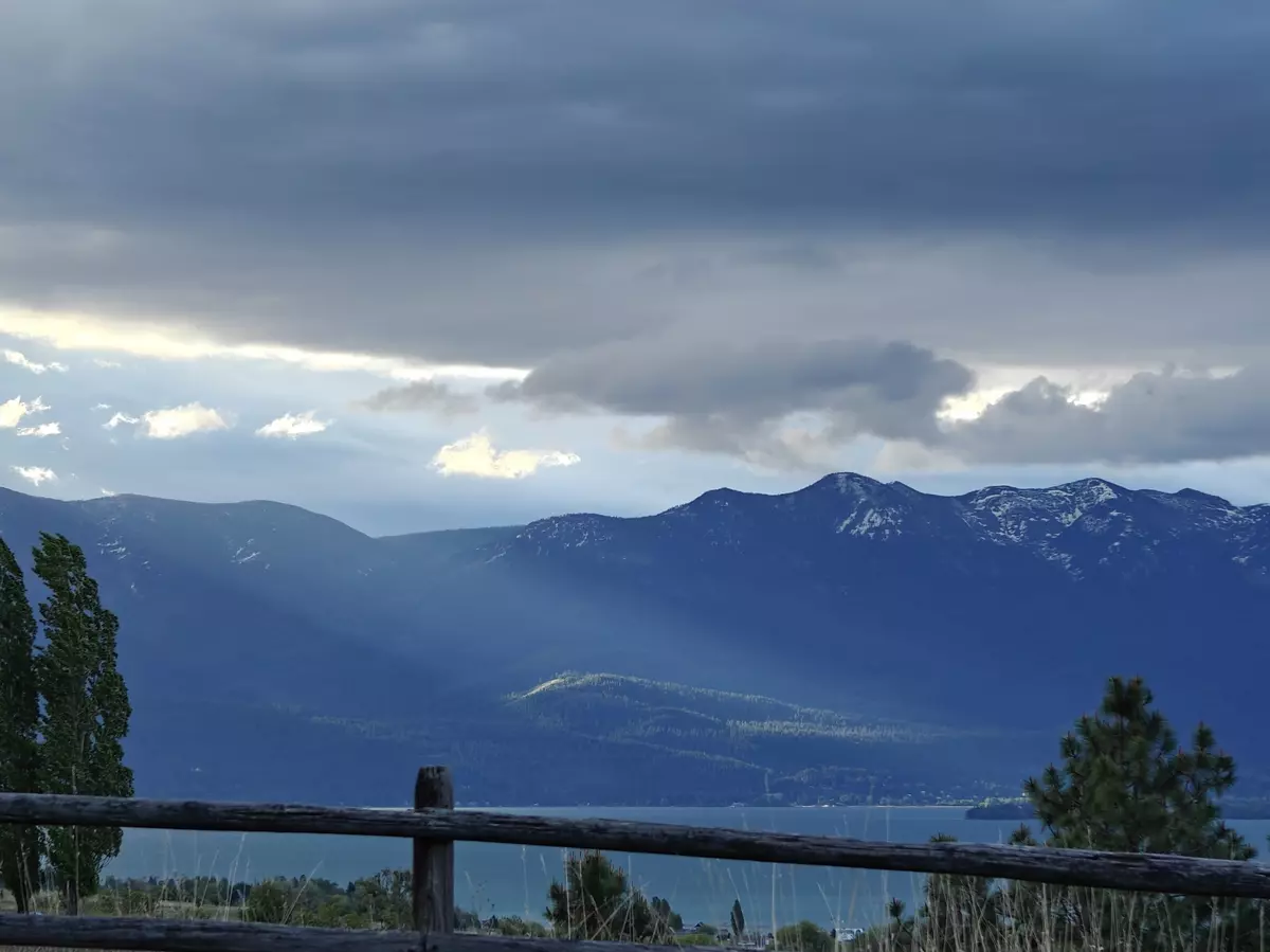 Polson, MT 59860,40566 S Terrace CIR