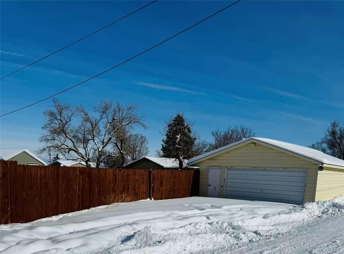 Helena, MT 59601,1807 Townsend AVE