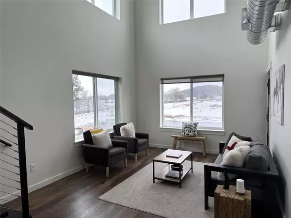 Whitefish, MT 59937,264 A Blackberry LOOP #A