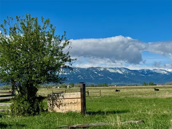 Roberts, MT 59070,34 Elbow Creek RD