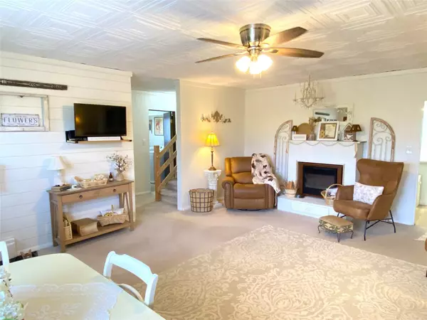 Rudyard, MT 59540,110 1st ST NW