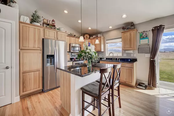 Helena, MT 59602,3649 Sly RD